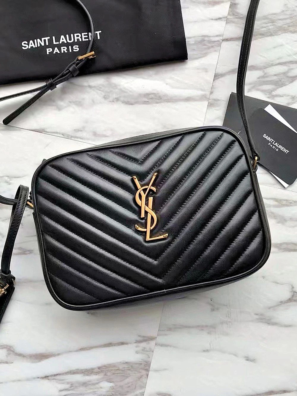 🥃YSL Black Lou Camera Bag